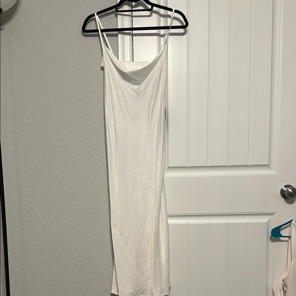 Elegant White Midi Dress